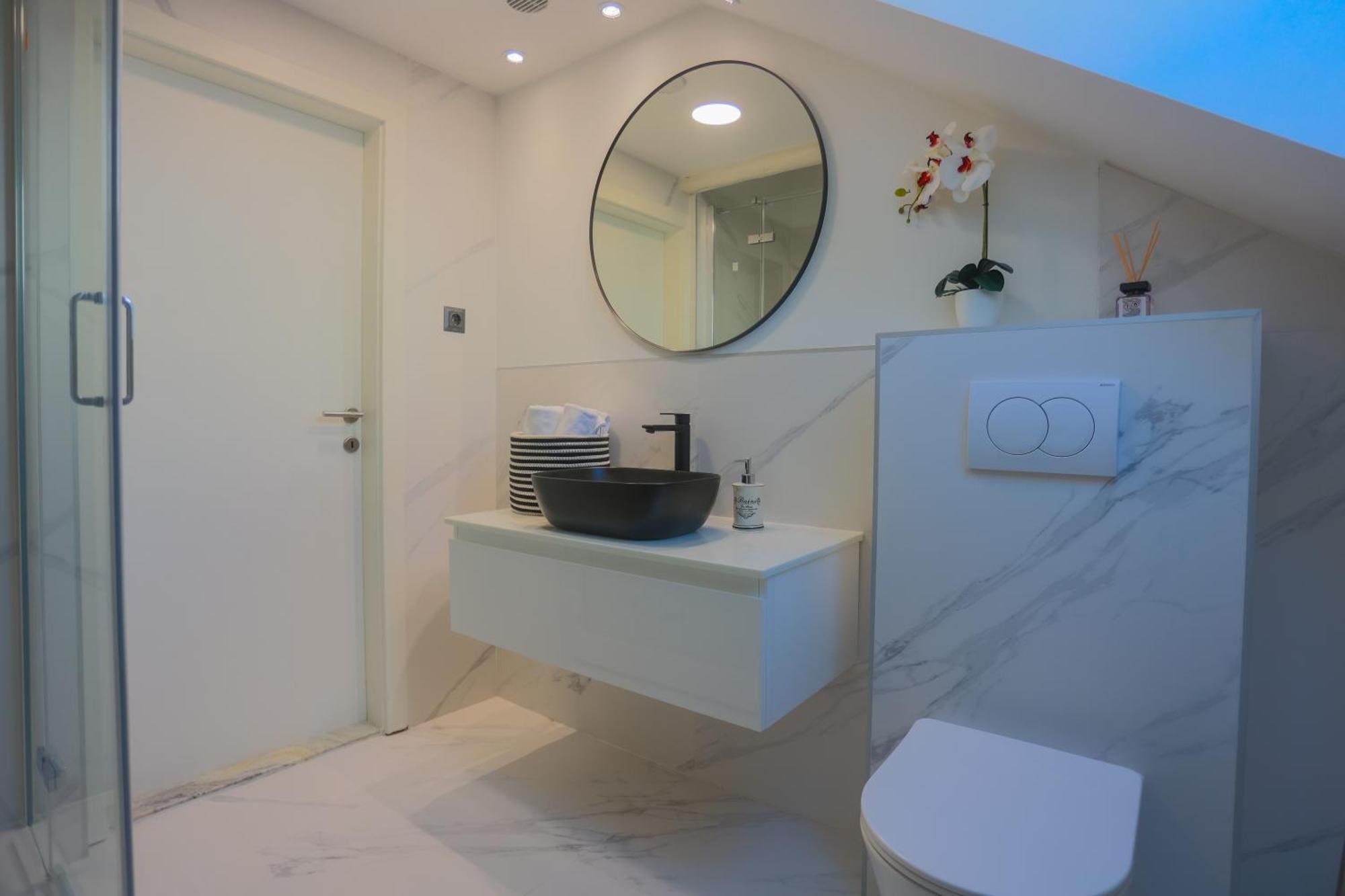 Luxattic Apartment Split Luaran gambar